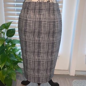Vince Camuto Black & White Pencil Skirt - XS
